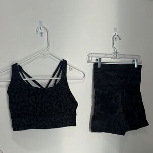 Lululemon set - black/gray camo